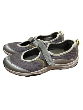 Vionic Women’s Size 10 Gray Mary Jane Walking Shoes